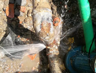 察布查尔锡伯测漏水公司电话